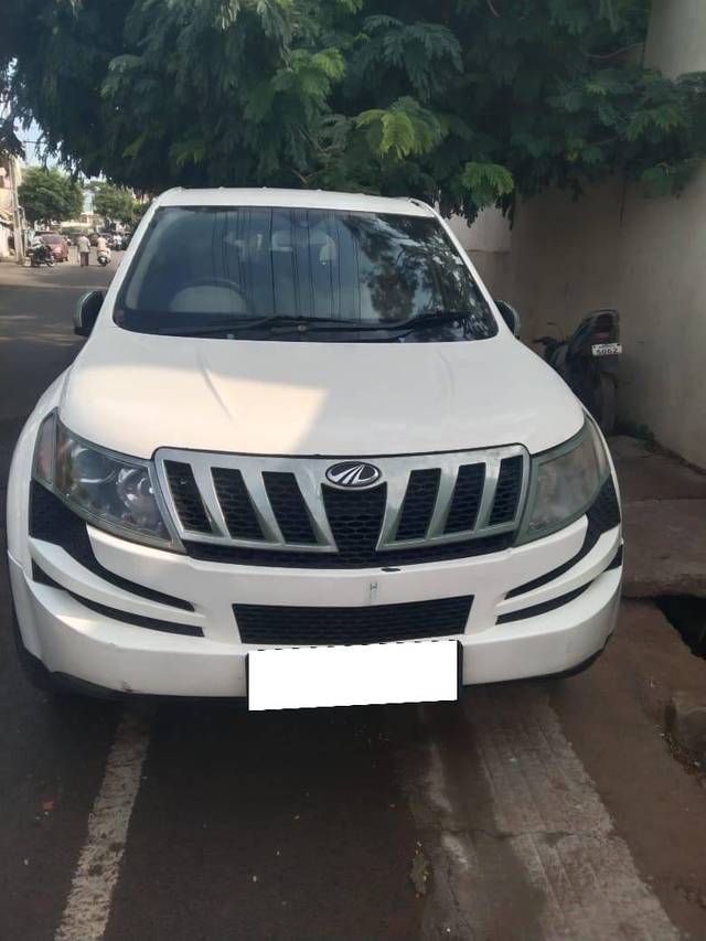 https://images10.gaadi.com/usedcar_image/4061280/original/processed_a177ccff-eb38-498c-8f6a-8a114943b102.jpeg?imwidth=6401