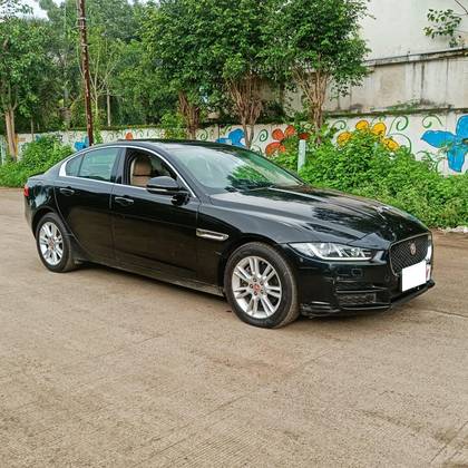 Jaguar XE 2.0L Diesel Prestige