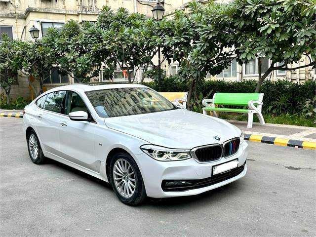 https://images10.gaadi.com/usedcar_image/4061609/original/d512615815c10a4f6188fe624825251f.jpg?imwidth=6400