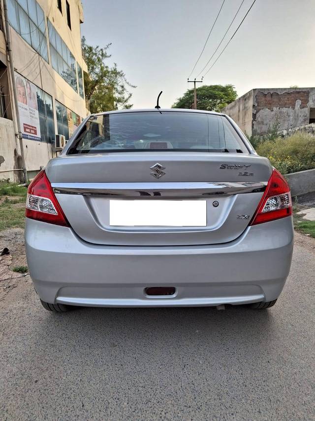 https://images10.gaadi.com/usedcar_image/4061668/original/processed_820a25a582c9e688618002ca8353c464.jpg?imwidth=6402