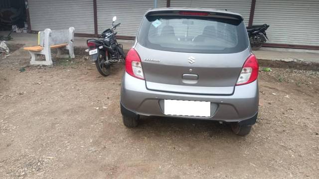 https://images10.gaadi.com/usedcar_image/4061798/original/processed_4f062945-6fd2-4814-920c-658c3f675952.jpg?imwidth=6402