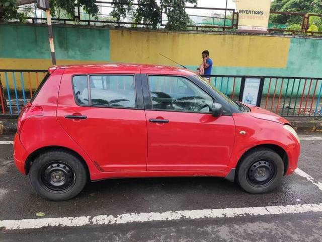 https://images10.gaadi.com/usedcar_image/4061858/original/processed_aa9341ca-1530-424d-b230-a9f957cc1a60.jfif?imwidth=6401