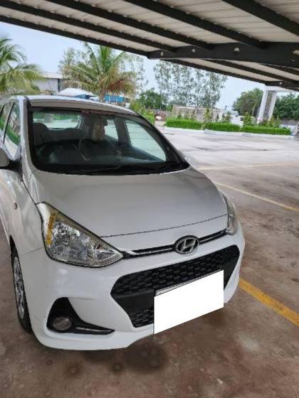 Hyundai Grand i10 1.2 Kappa Sportz Dual Tone