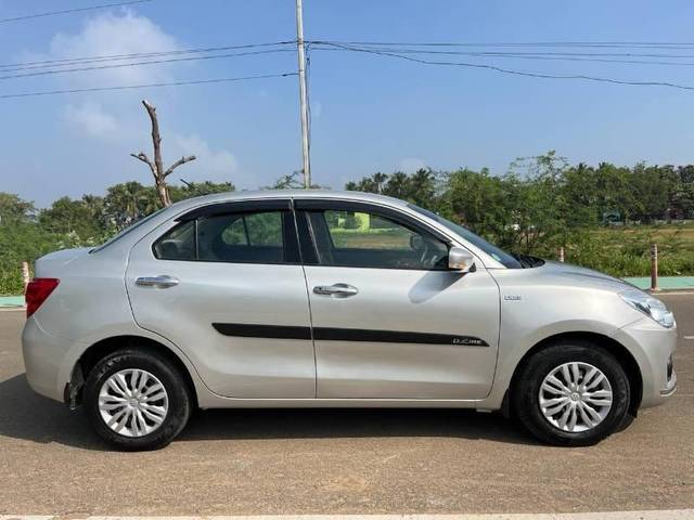 https://images10.gaadi.com/usedcar_image/4062077/original/processed_0e3937b8-d16d-42c6-9ec5-75ddf7d27726.jpg?imwidth=6401