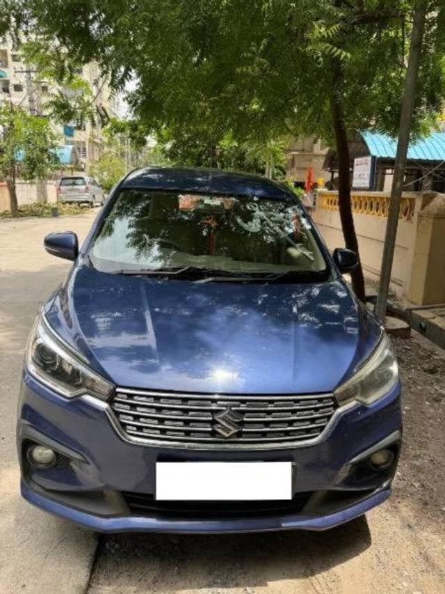 https://images10.gaadi.com/usedcar_image/4062332/original/processed_47ca3d35-2dfc-4e67-8240-d75cfdb5a2e7.jpg?imwidth=6400