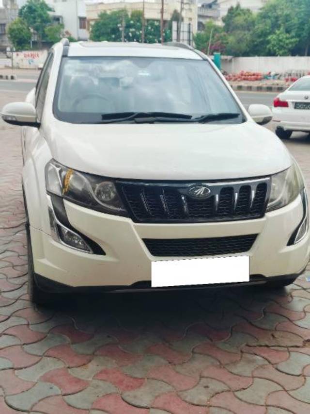 https://images10.gaadi.com/usedcar_image/4062369/original/processed_e563dc88-dde8-4a72-9b3f-f9538ef92c17.jpg?imwidth=6400