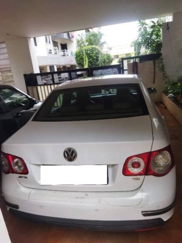 https://images10.gaadi.com/usedcar_image/4062574/original/processed_888c49f3-b759-45ea-844e-3c3d86a58391.jpeg?imwidth=6401