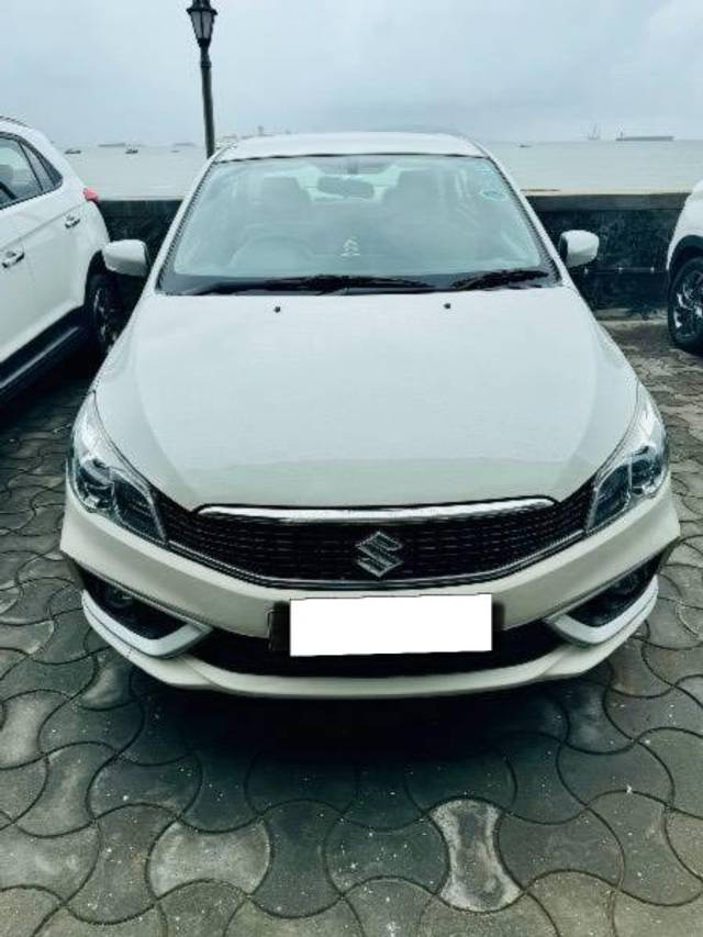 https://images10.gaadi.com/usedcar_image/4062596/original/processed_8b43e051-54fa-441f-a591-ed2b05e79215.jpeg?imwidth=6400