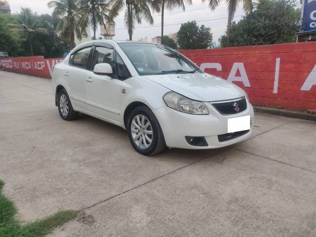 https://images10.gaadi.com/usedcar_image/4062855/original/processed_0cf0326dd19b3150ae564e20cf44c723.jpg?imwidth=6400