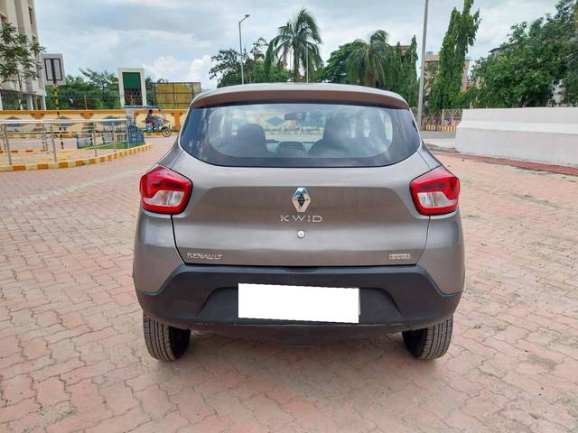https://images10.gaadi.com/usedcar_image/4063003/original/processed_e3922db9c3049796676947462c2239b5.jpg?imwidth=6402