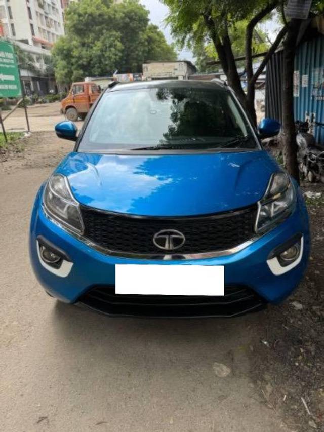 https://images10.gaadi.com/usedcar_image/4063028/original/processed_aa6ddaed-acba-40cb-85f8-27556036a477.jpg?imwidth=6400