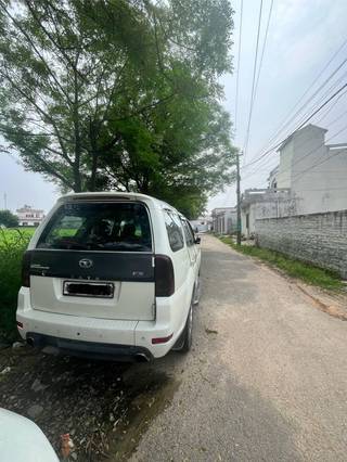 Tata Safari Storme 2012-2015 Tata Safari Storme VX