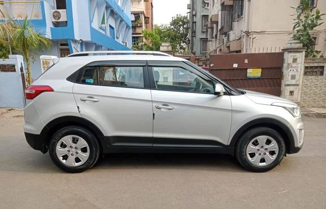 https://images10.gaadi.com/usedcar_image/4063436/original/processed_4d7c80d662cd90680334162c708cd4c4.jpeg?imwidth=6401