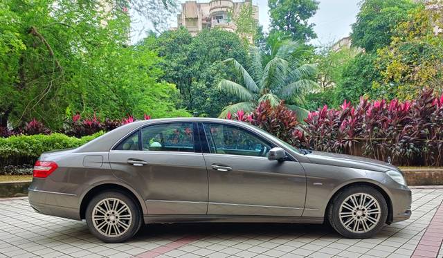 https://images10.gaadi.com/usedcar_image/4063605/original/294be2987a76577aeab1b4046fffd461.jpg?imwidth=6401