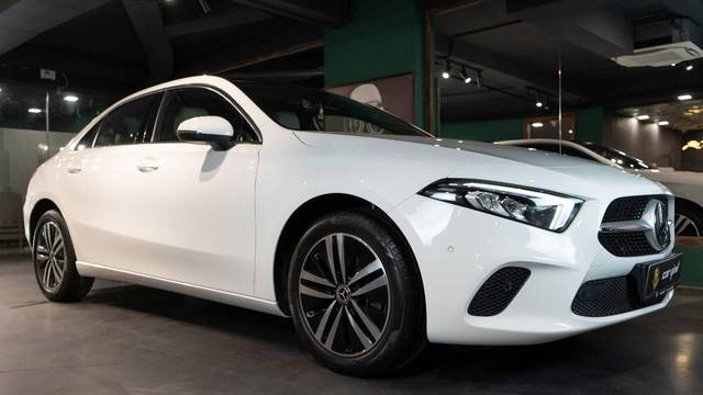 https://images10.gaadi.com/usedcar_image/4063731/original/processed_d70566557046f8606df92b4dbc786542.jpeg?imwidth=6400