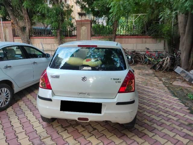 https://images10.gaadi.com/usedcar_image/4063786/original/processed_d9dccaef-1d89-4f5d-b37c-419c5d5539a9.jpg?imwidth=6401