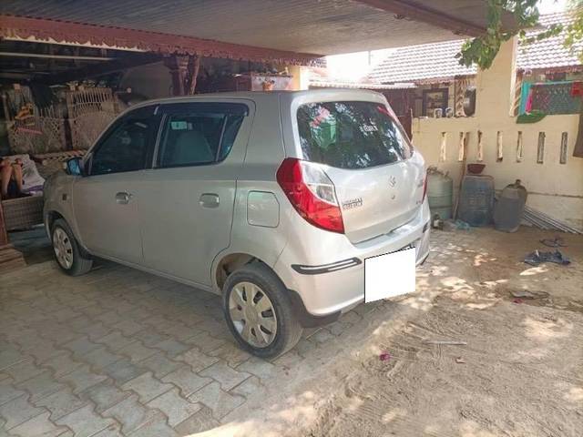 https://images10.gaadi.com/usedcar_image/4063866/original/processed_3e0bc7cc-dbbd-42d6-82e4-beb41ec6e64f.jpg?imwidth=6402