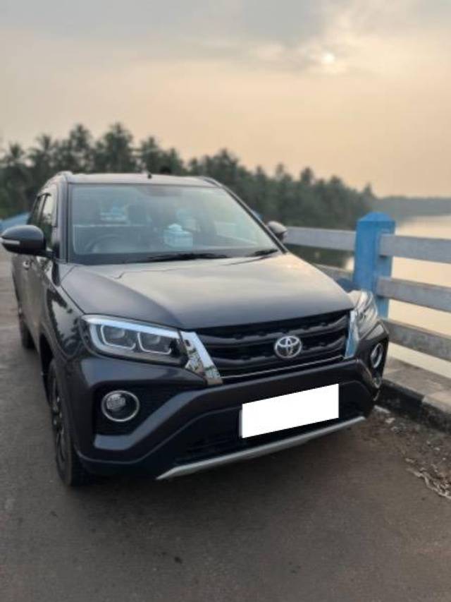 https://images10.gaadi.com/usedcar_image/4064482/original/processed_e22dce1b-dbb4-4ac0-8f12-d16a5cde6a0c.jpeg?imwidth=6400