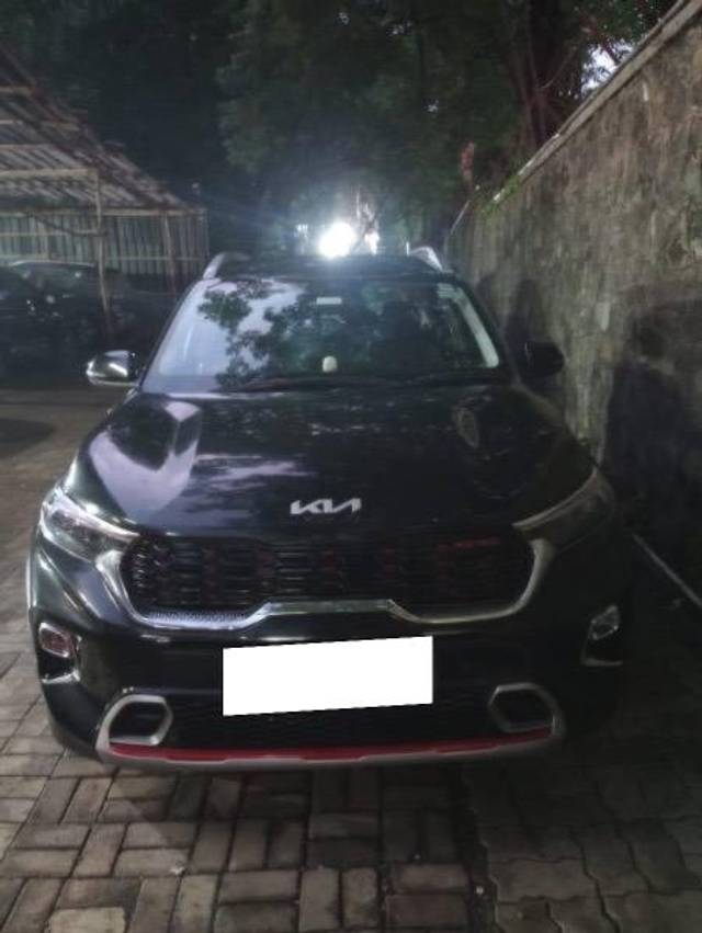 https://images10.gaadi.com/usedcar_image/4064671/original/processed_297c04ec-0623-4863-b9c4-500641042a10.jpg?imwidth=6400