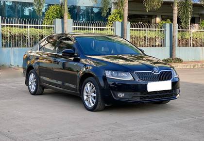 Skoda Octavia Style Plus 2.0 TDI AT