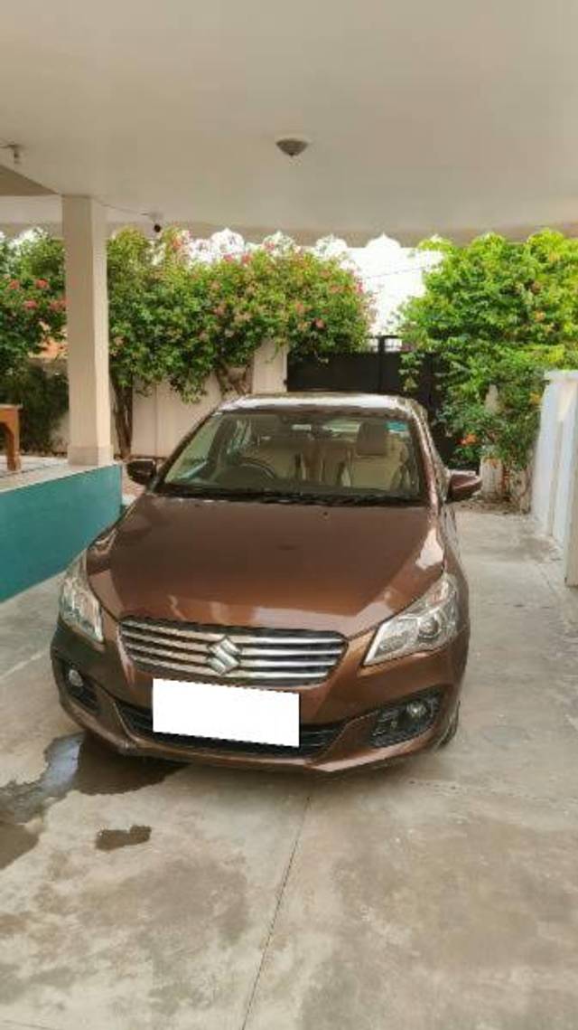 https://images10.gaadi.com/usedcar_image/4065175/original/processed_4282e35f-8e07-4a15-b008-aac3300ea40c.jpg?imwidth=6402