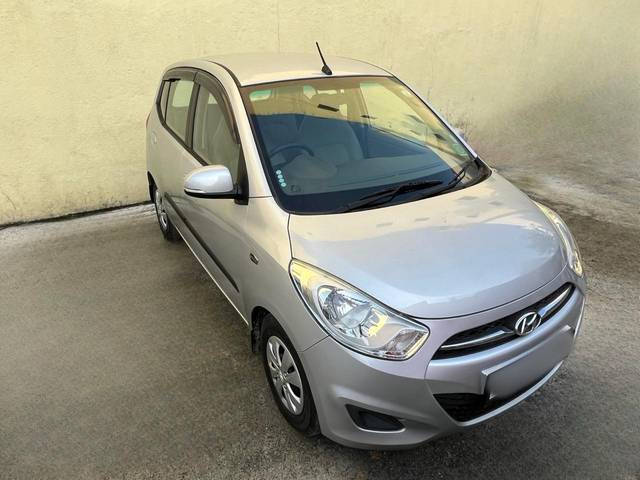 https://images10.gaadi.com/usedcar_image/4065189/original/d80ad26d0d0ae416a5f4cac07b93246c.jpg?imwidth=6400