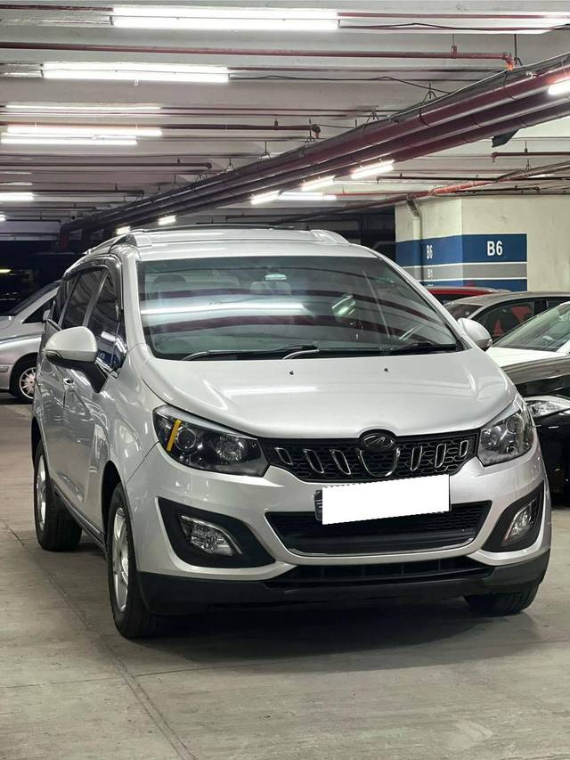 https://images10.gaadi.com/usedcar_image/4065370/original/processed_2c8bfe61ab814fee78d78f1da88891c9.jpg?imwidth=6400