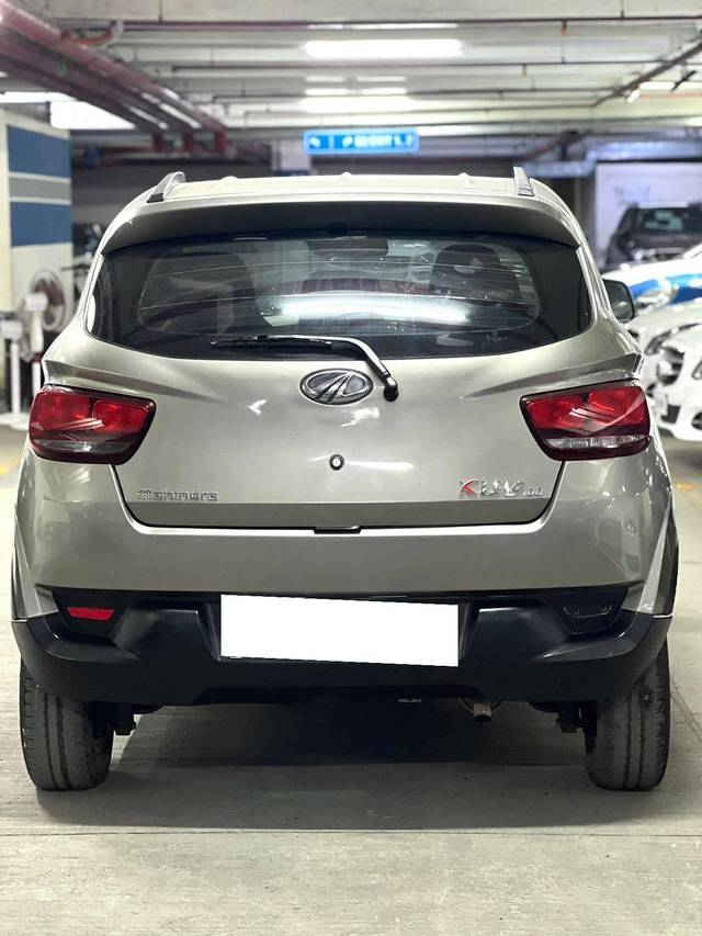 https://images10.gaadi.com/usedcar_image/4065394/original/processed_d96321fe31171534d28dc008f49cc1ba.jpg?imwidth=6401