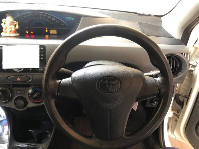 https://images10.gaadi.com/usedcar_image/4065521/original/processed_bfbaf725aae542f2e8bfefe1928b5d4b.jpg?imwidth=6402