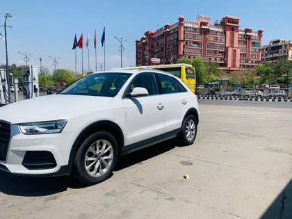 Audi Q3 35 TDI Quattro Premium Plus