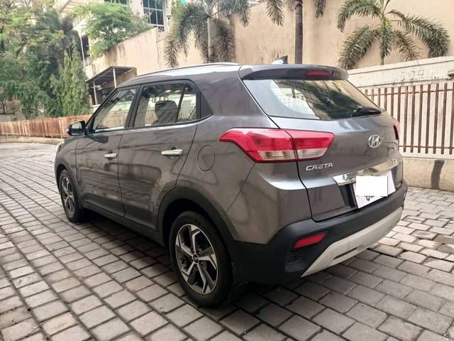 https://images10.gaadi.com/usedcar_image/4065815/original/processed_15055a51345aa373a0a584d8a59d0703.jpeg?imwidth=6402