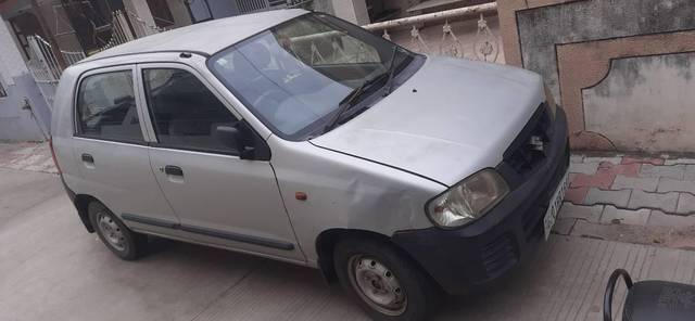 https://images10.gaadi.com/usedcar_image/4066167/original/processed_559d22fb-491b-4e59-b229-8964b091dd21.jpg?imwidth=6400