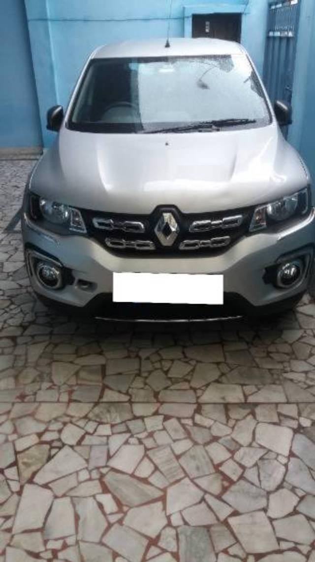 https://images10.gaadi.com/usedcar_image/4066215/original/processed_a95df257-8331-4415-a184-9ef8bef8a056.jpg?imwidth=6400