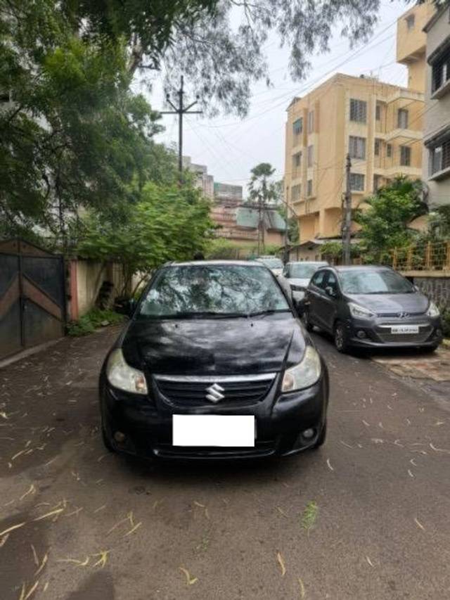 https://images10.gaadi.com/usedcar_image/4066280/original/processed_ae87382e-7e53-44ae-95fd-00caa7b791cb.jpeg?imwidth=6400