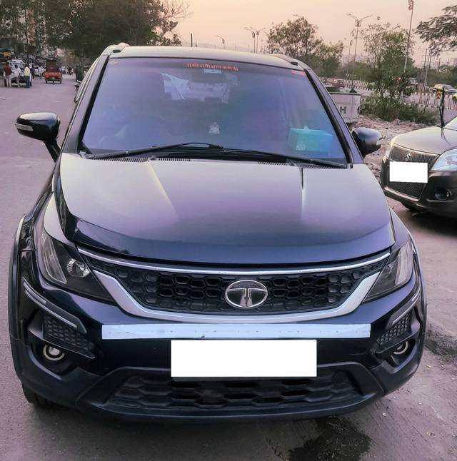 https://images10.gaadi.com/usedcar_image/4066317/original/processed_25cfa0aa-5ef1-413e-ade2-5a6717c15b1d.jpg?imwidth=6402