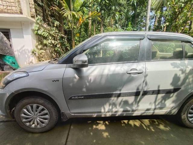 https://images10.gaadi.com/usedcar_image/4066423/original/processed_bae7a375-8b4f-4d60-adc8-38e70387028b.jpg?imwidth=6400