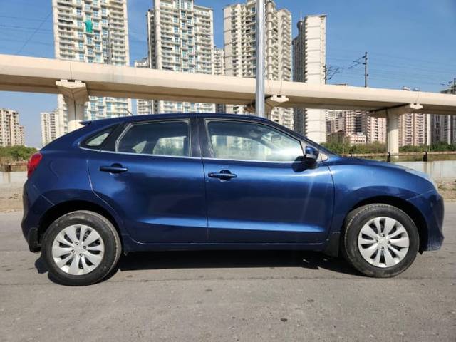 https://images10.gaadi.com/usedcar_image/4066438/original/39205ffcdfdf1babc7b5b5a24768ea1a.jpg?imwidth=6401