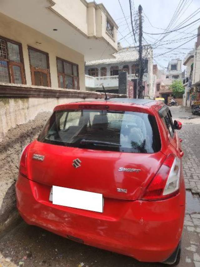 https://images10.gaadi.com/usedcar_image/4066568/original/processed_604ec810-821d-4f73-991c-84cc991763dc.jpg?imwidth=6402