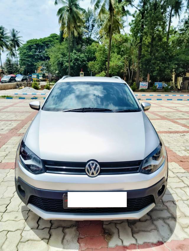 https://images10.gaadi.com/usedcar_image/4066750/original/processed_c0c1b487f92364ae2a3712ad49801f9c.jpg?imwidth=6402