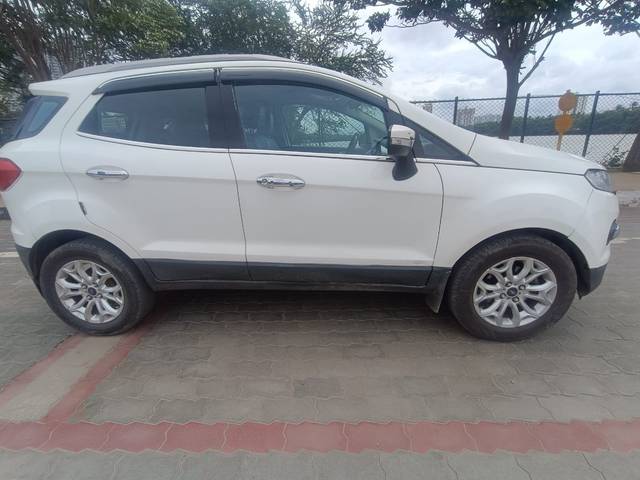 https://images10.gaadi.com/usedcar_image/4067187/original/a7e6154374c235ef437ea09c720be241.jpg?imwidth=6401