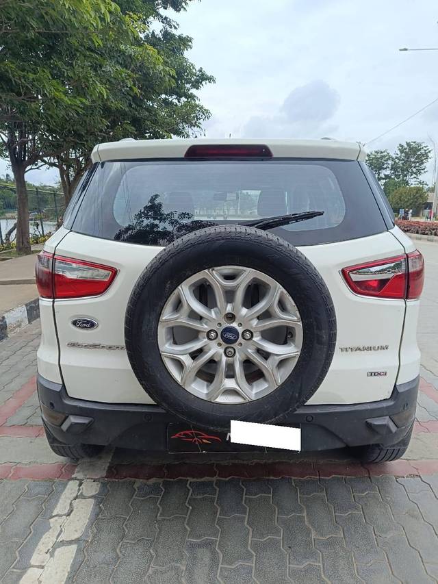 https://images10.gaadi.com/usedcar_image/4067187/original/processed_1a66bf6955e378356b274986ebd8e551.jpg?imwidth=6402