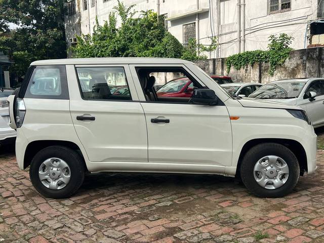 https://images10.gaadi.com/usedcar_image/4067292/original/24e8e2d563252464db39acfcbfc38cb8.jpg?imwidth=6401