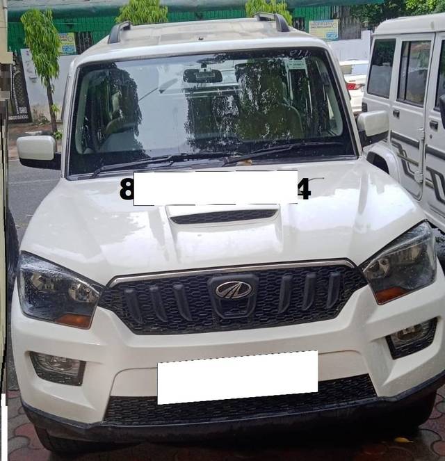 https://images10.gaadi.com/usedcar_image/4067451/original/processed_66270b68a96d9da656033f489767e6bb.jpg?imwidth=6400