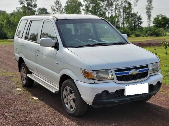 https://images10.gaadi.com/usedcar_image/4067640/original/processed_93102e47-34bf-4fab-8b3b-b9433e81659a.jpg?imwidth=6400