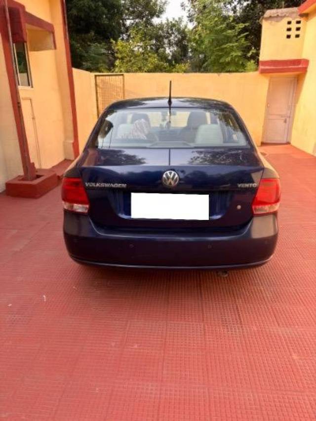 https://images10.gaadi.com/usedcar_image/4067696/original/processed_9d848c2f-ab13-4063-ae84-95dce216b1db.jpeg?imwidth=6401