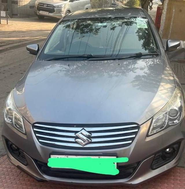 https://images10.gaadi.com/usedcar_image/4069633/original/processed_92e5f851-0c15-48b3-99b5-d165d560be73.jpeg?imwidth=6400