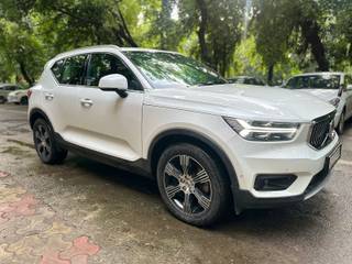 Volvo XC40 2018-2022 Volvo XC40 D4 R-Design