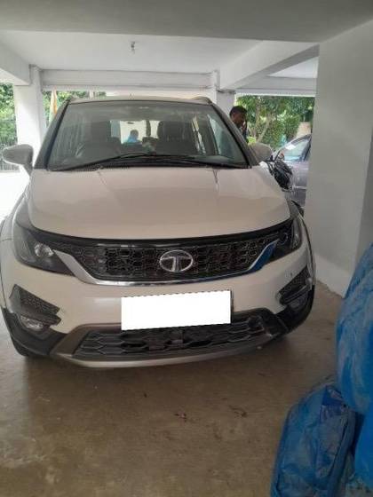 Tata Hexa XTA