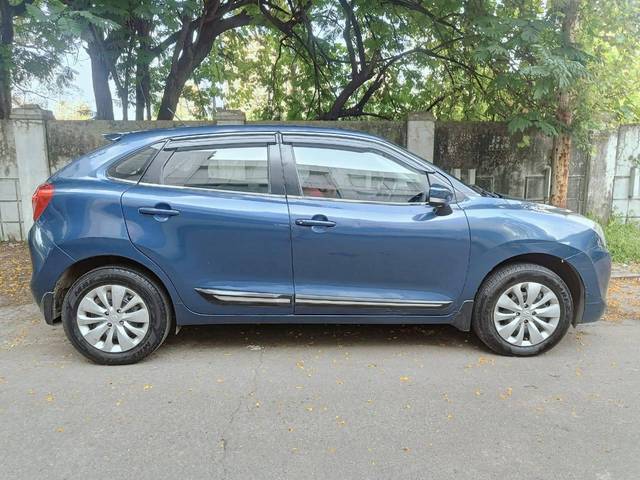 https://images10.gaadi.com/usedcar_image/4070300/original/processed_fbbfce6b1000e9035d6ee462143dc362.jpg?imwidth=6401