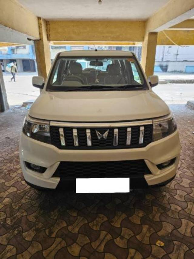 https://images10.gaadi.com/usedcar_image/4071012/original/processed_5d24f331-8edc-4a5d-bb02-5f7b08cb087c.jpg?imwidth=6402